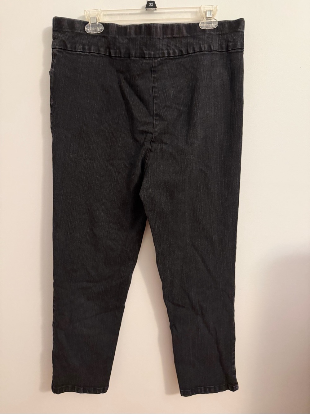 Alfred Dunner Charcoal Gray Pull-On Pants